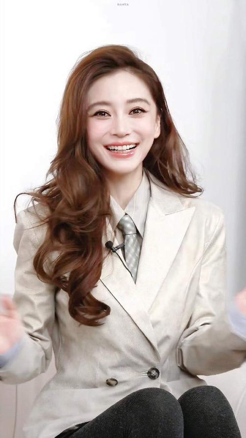 杨颖