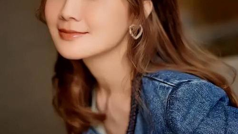 阿Sa官宣与小十岁健身教练结婚，甜心天后修成正果
